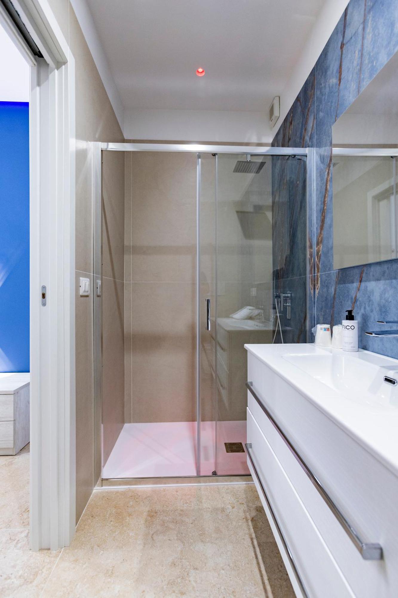 Urban Oasis Otel Bari Dış mekan fotoğraf